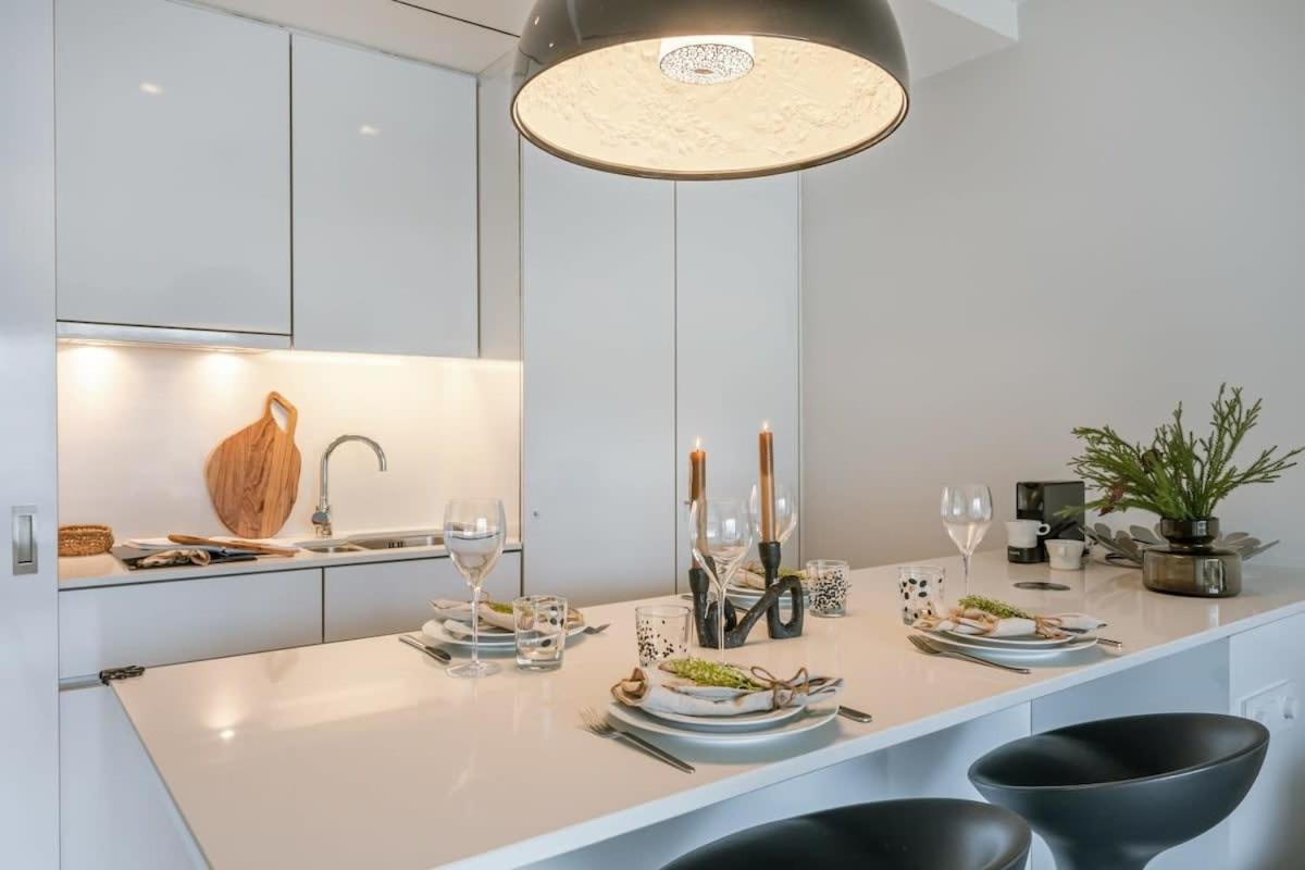 Modern Apartment In Centre Of Knokke المظهر الخارجي الصورة