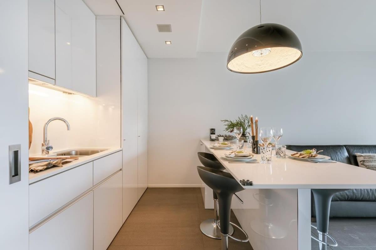 Modern Apartment In Centre Of Knokke المظهر الخارجي الصورة