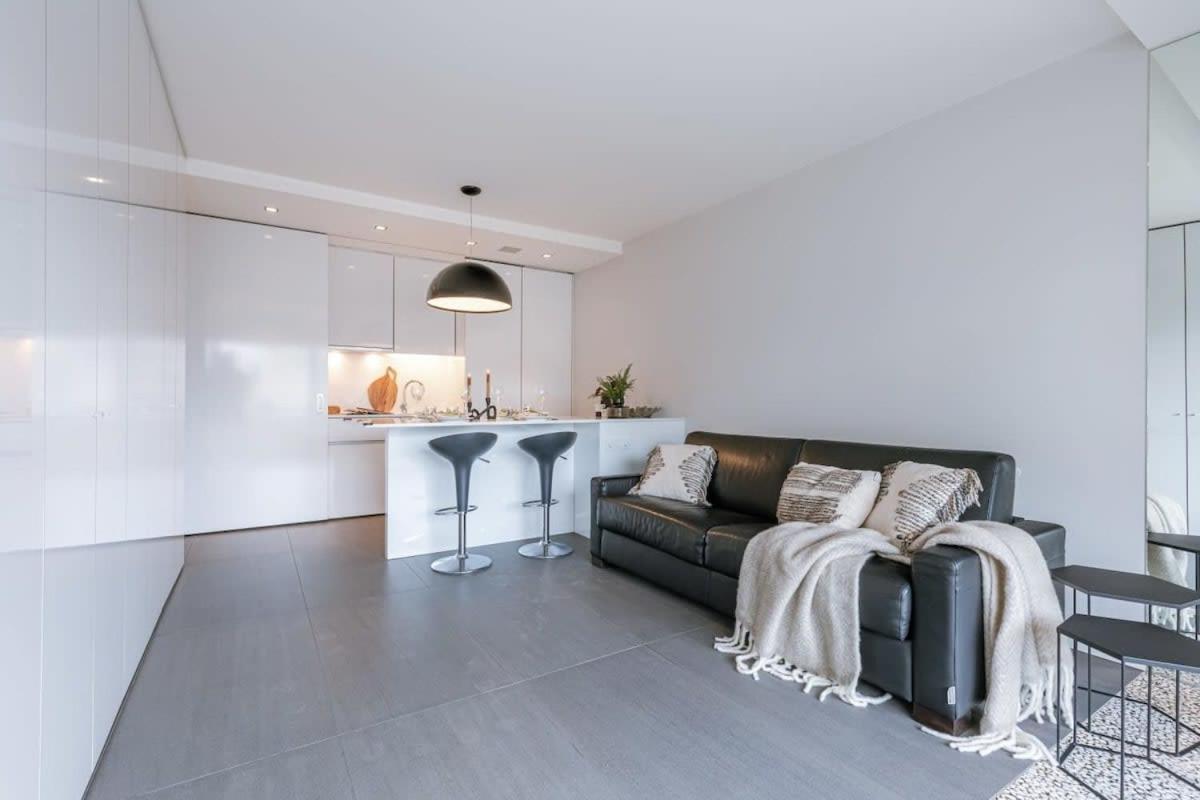 Modern Apartment In Centre Of Knokke المظهر الخارجي الصورة
